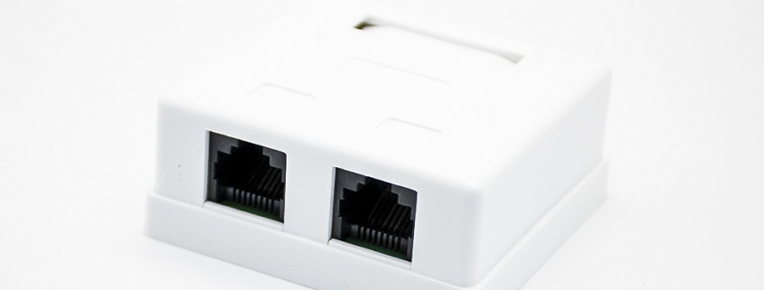 双口RJ45插座PCB板安装8P8C非屏蔽超五类桌面网络接口