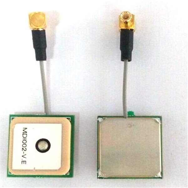 车载瓷块片状天线频率1575.42MHz接MCX 车载瓷块片状天线频率1575.42MHz接MCX
